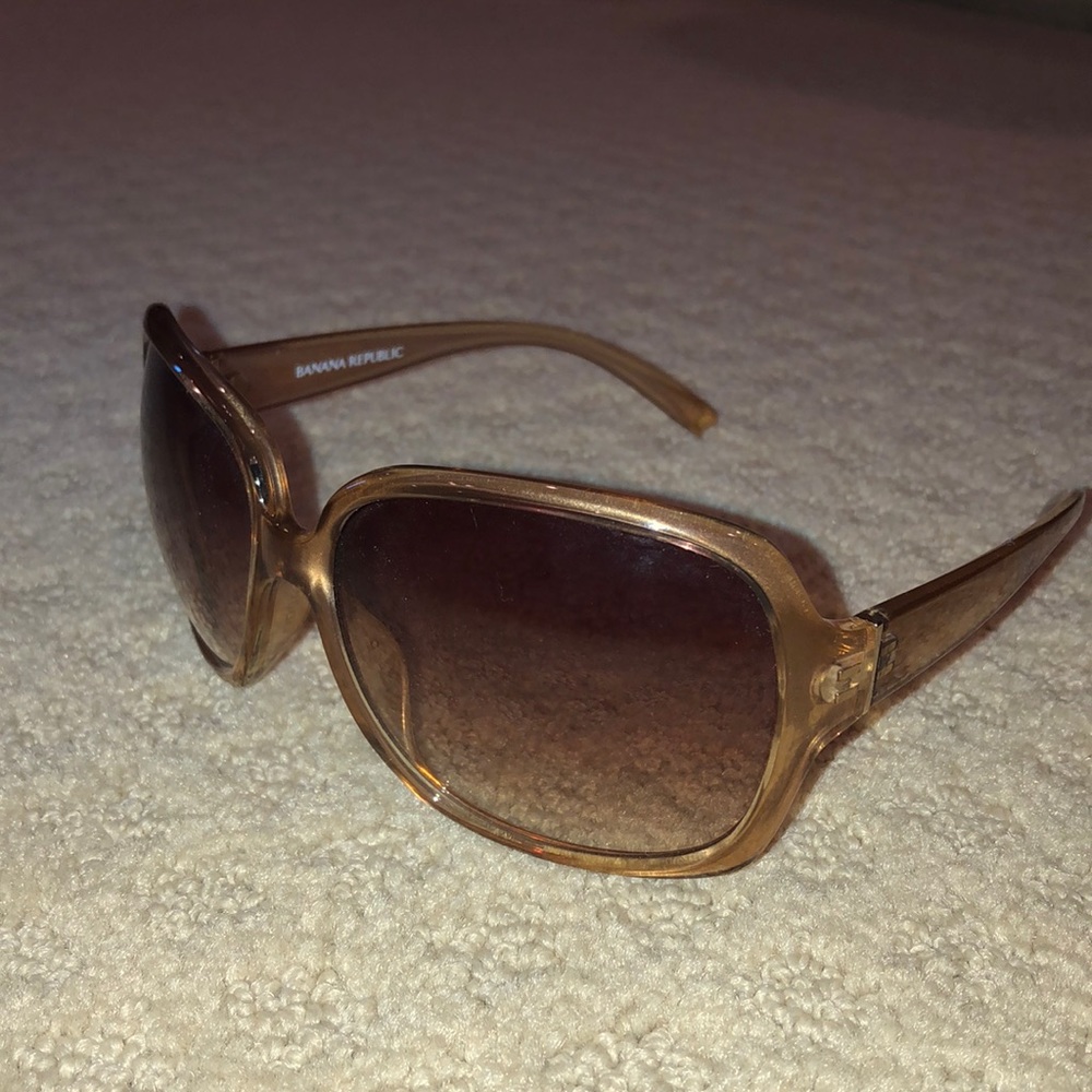 Banana Republic sunglasses